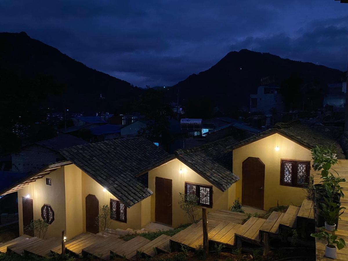 Hagiang-Holic Apartman Dong Van  Kültér fotó