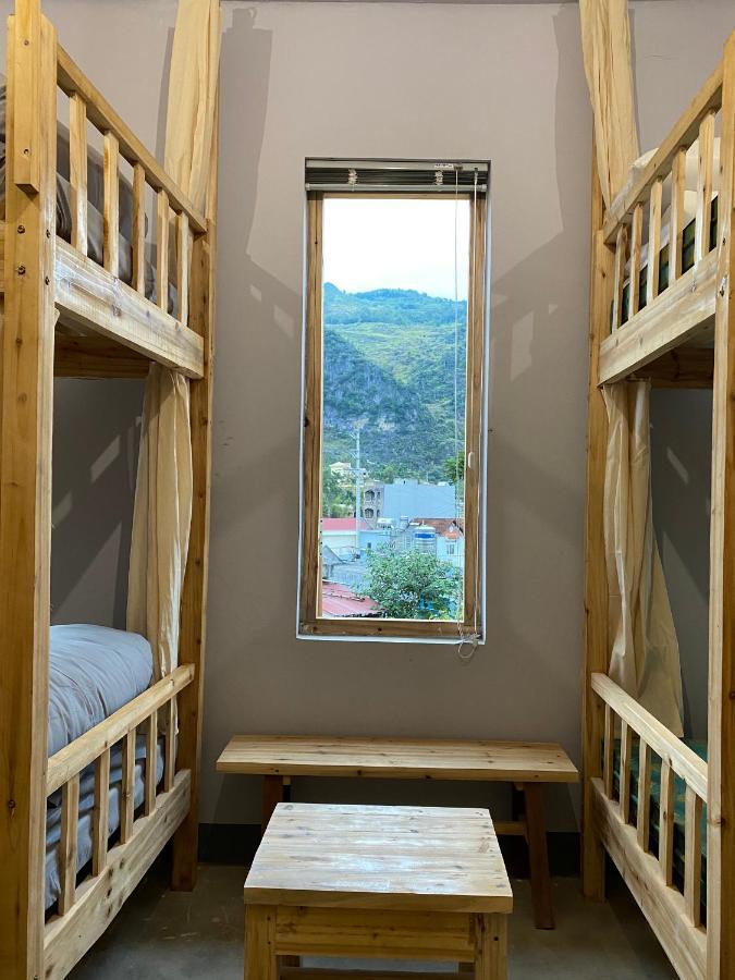 Hagiang-Holic Apartman Dong Van  Kültér fotó